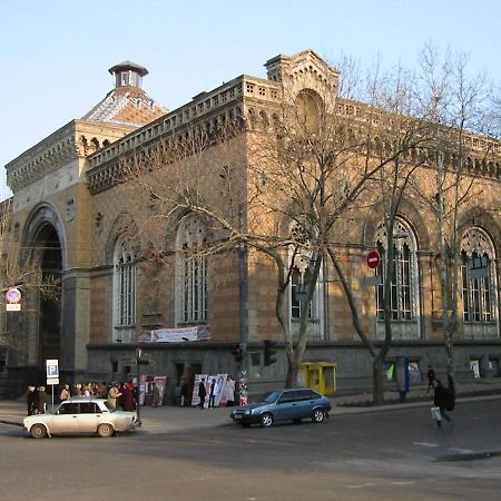 Apartment On Pushkinskaya 16 Одеса Екстериор снимка