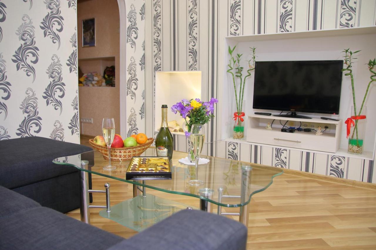 Apartment On Pushkinskaya 16 Одеса Екстериор снимка